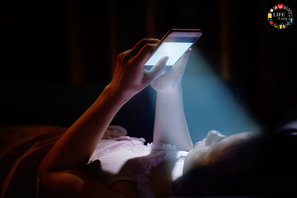 5 โรคอันตราย จากการติด "สมาร์ทโฟน"