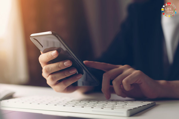 5 โรคอันตราย จากการติด "สมาร์ทโฟน"